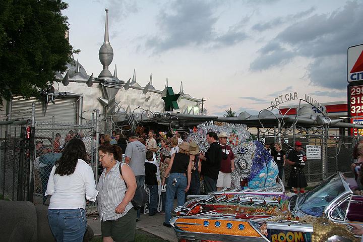 h20070510_ArtCarFriNite 027 